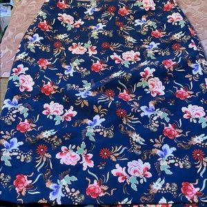 🎉💕Brand New Philosophy Clothing Flowered Skirt🌸